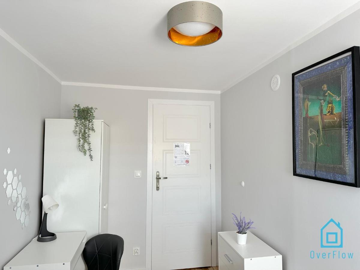 Dali Room -10 Minutes To Gdansk Old Town & Sea ภายนอก รูปภาพ